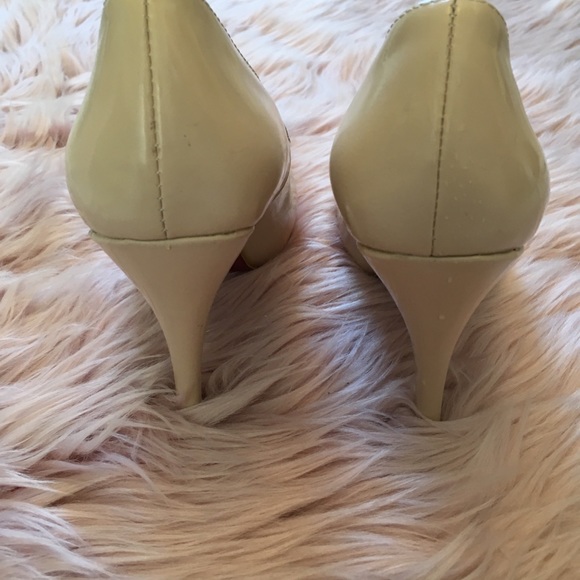 High Heels 👠 - Picture 4 of 5